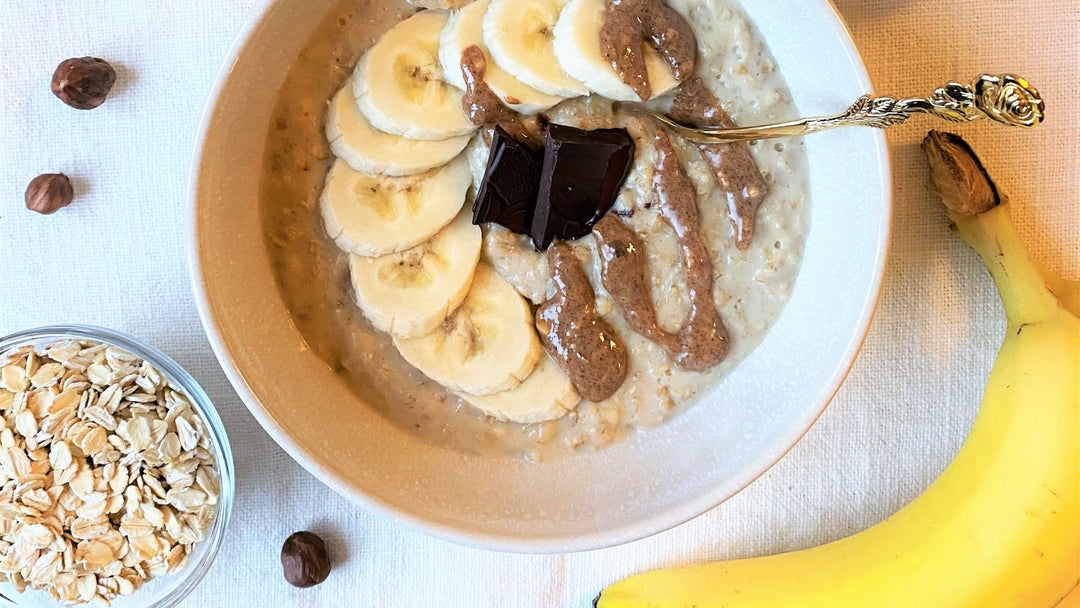 Banana porridge with a chocolate core